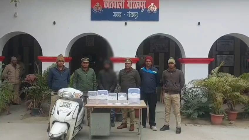 मंदिर का ताला तोड़कर आभूषण चोरी करने वाला आरोपी गिरफ्तार कोतवाली पुलिस