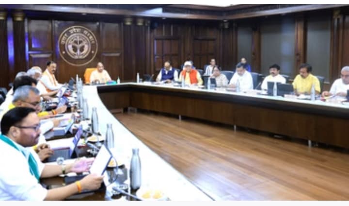 यूपी: प्रदेश सरकार ने सृजित किए सात नगर निगमों में 99 स्थायी