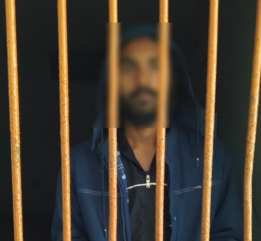 आत्महत्या के दुष्प्रेरण के मामले में एक अभियुक्त को किया गया गिरफ्तार,