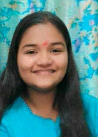 गाजीपुर में स्कूल प्रार्थना के दौरान कक्षा 8 की छात्रा की मौत,