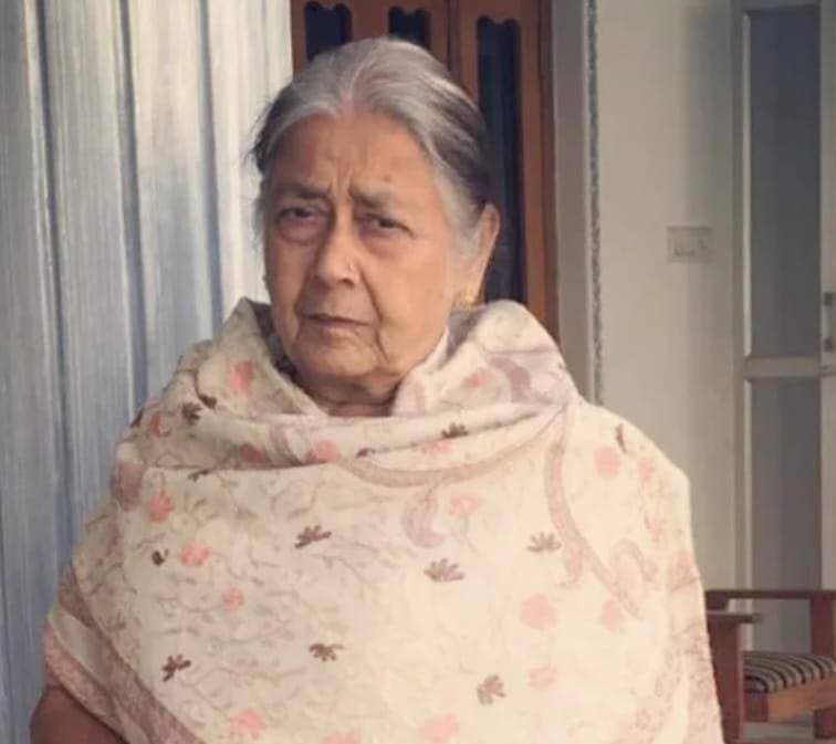 समाजसेवी अजय कुमार सिंह टप्पू भैया को मातृ शोक