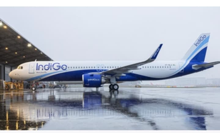 तकनीकी खराबी से इंडिगो की लखनऊ-कोलकाता फ्लाइट एक घंटे लेट, डिप्टी सीएम