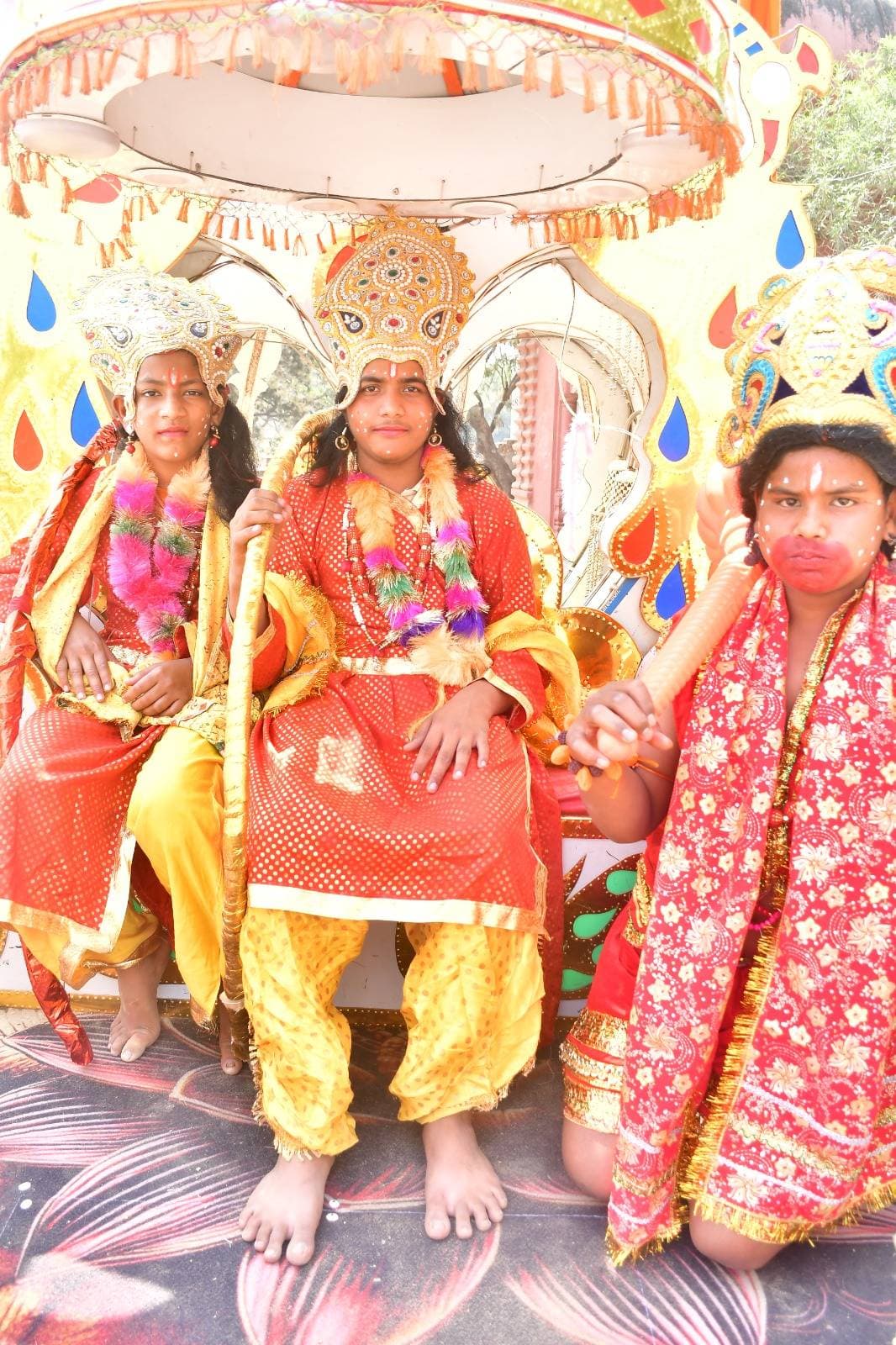 *भव्यता के साथ निकली हिंदू नव वर्ष शोभा