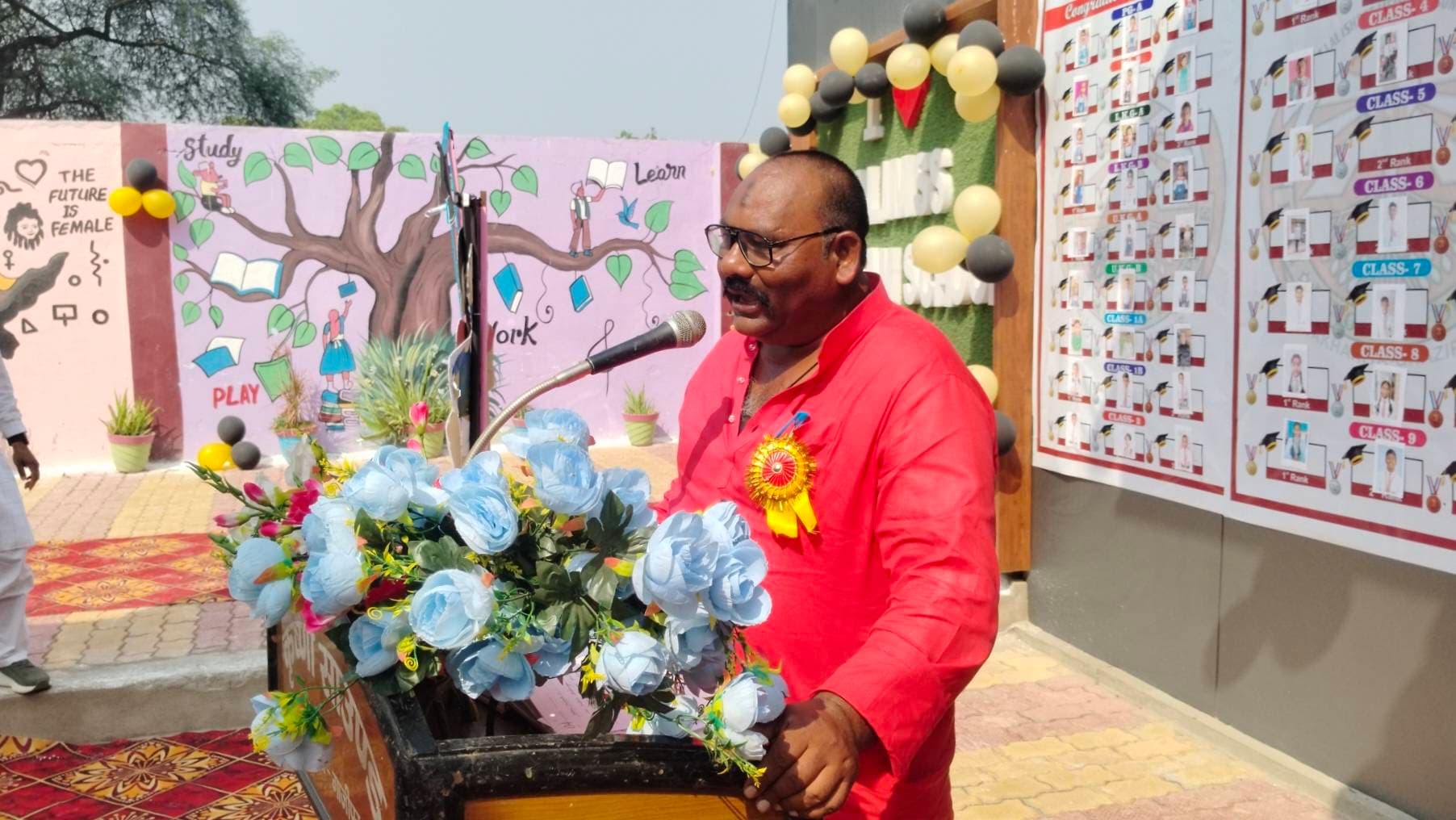 डालिम्स सनबीम स्कूल, जखनिया में ग्रेजुएशन सेरेमनी व PTM का भव्य आयोजन,