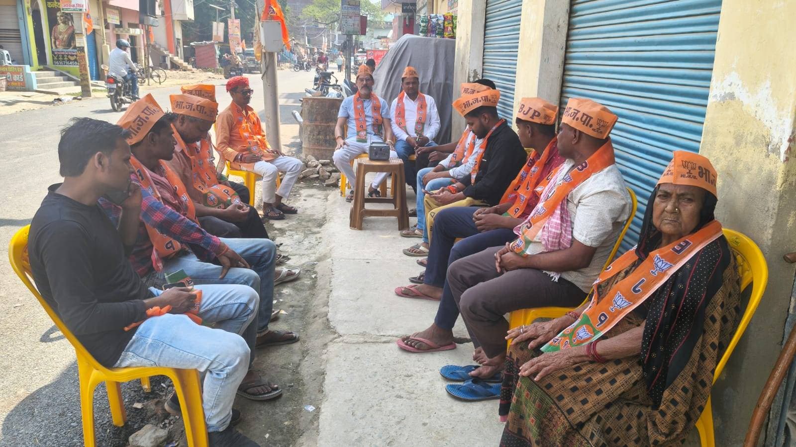 नरेंद्र मोदी के नेतृत्व में भारत सुरक्षित - प्रमोद वर्मा युद्ध के