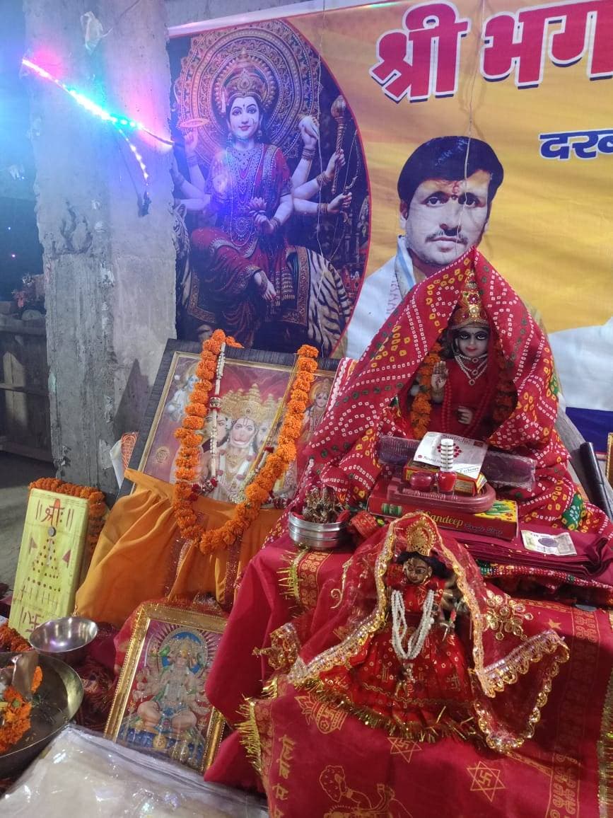 सहुआकोल स्थित हनुमान जी के दिव्य मंदिर में धूम धाम से मनाया गया हनुमान जन्मोत्सव