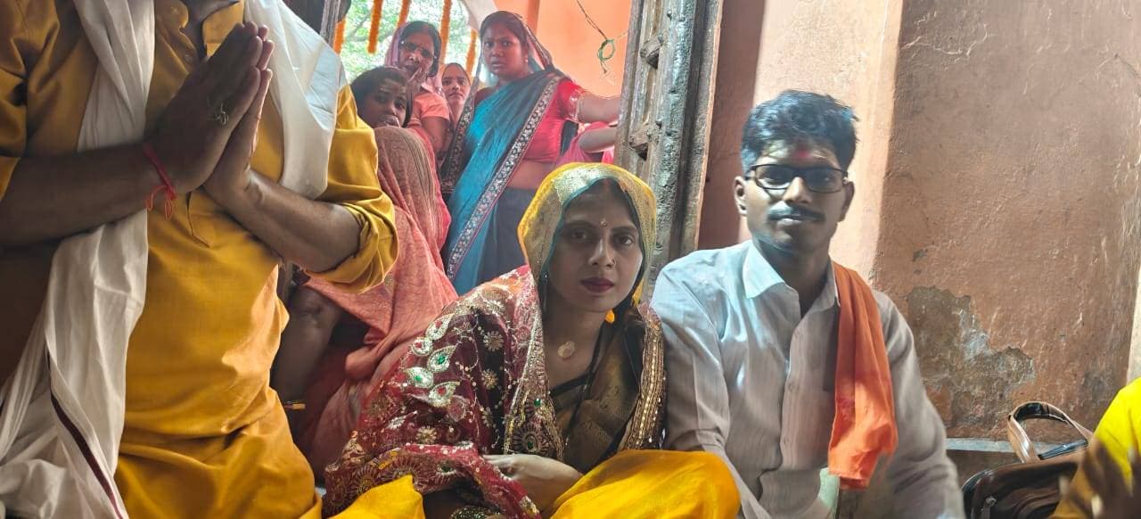 हनुमान जयंती पर कुडिंला के प्राचीन शिव मंदिर में विशाल भंडारा, देर