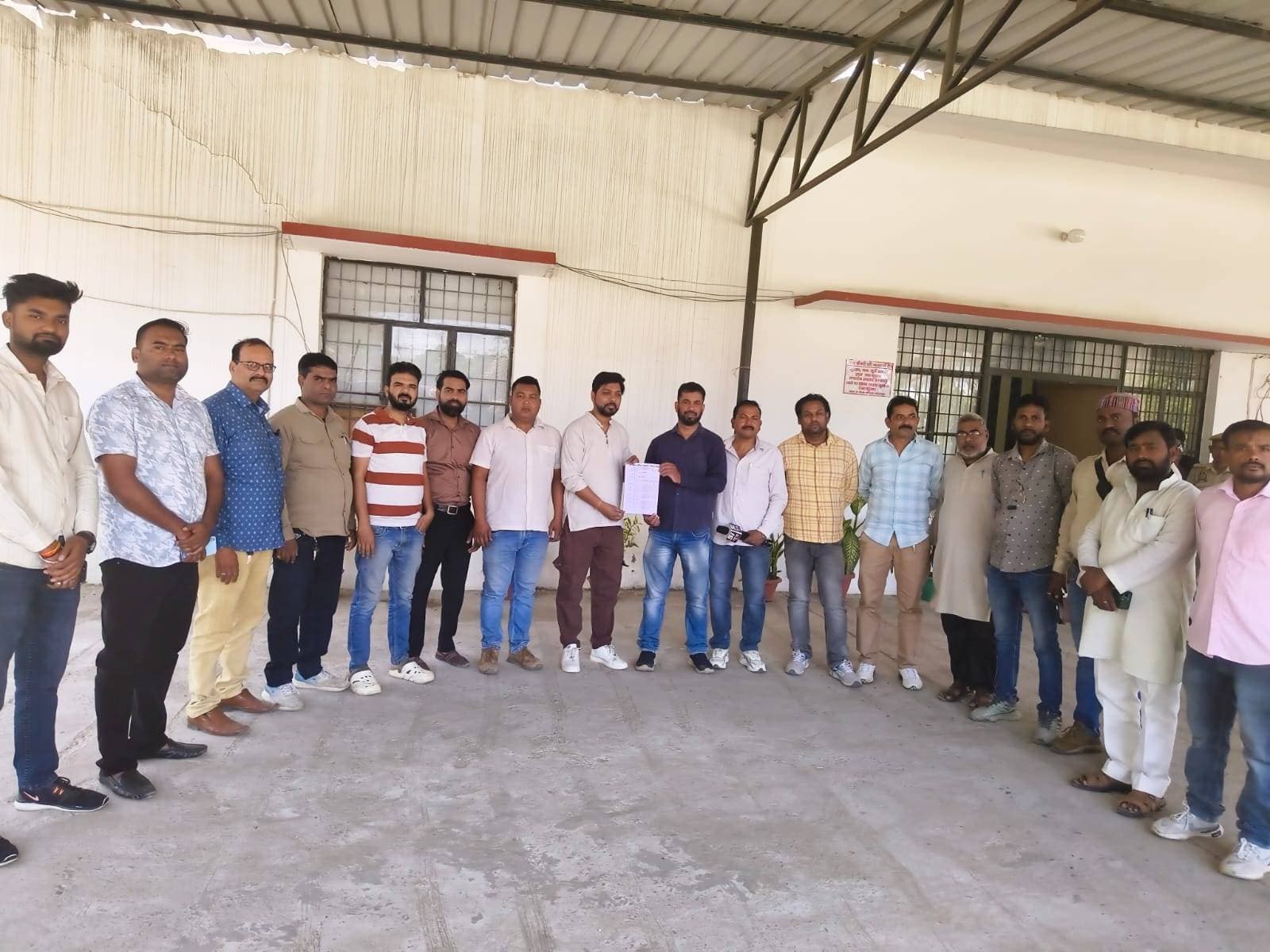 ऑल इंडिया पत्रकार एकता संघ ने पत्रकार वेद प्रकाश शर्मा प्रकरण में निष्पक्ष जांच की उठाई मांग, राज्यप