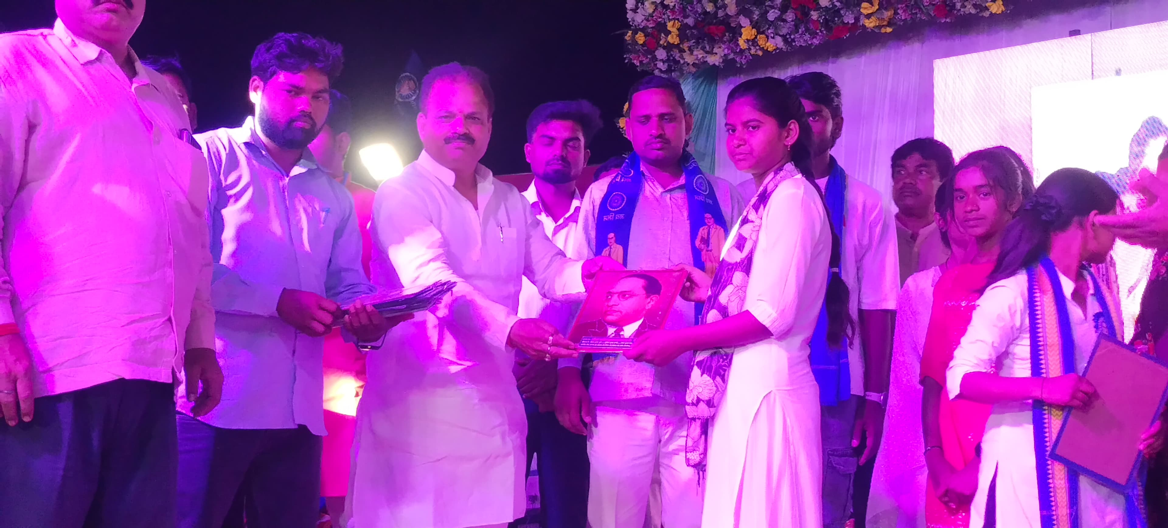 गगहा महोत्सव में बाबा को याद किया गया गगहा गोरखपुर बांसगांव संदेश।