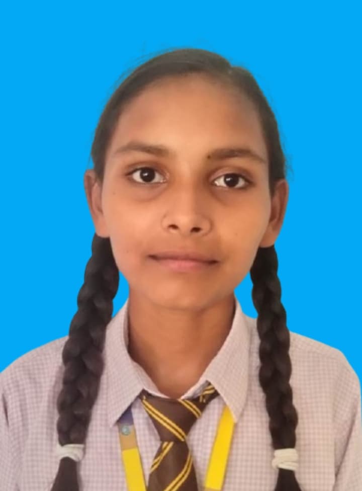 हाई स्कूल की छात्रा ने दूसरा स्थान प्राप्त कर विद्यालय और क्षेत्र