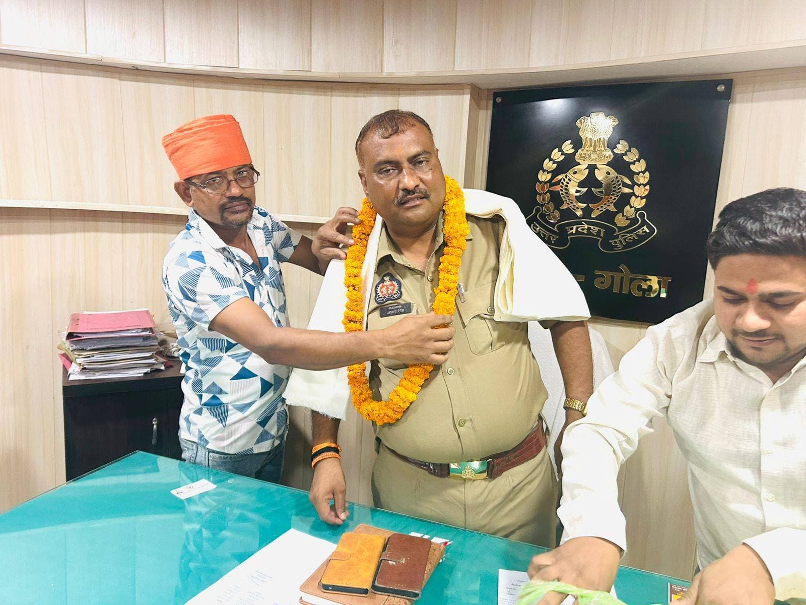 बेवरी व्यापार मंडल ने किया नवागत थानाध्यक्ष का स्वागत। मदरिया । उपनगर