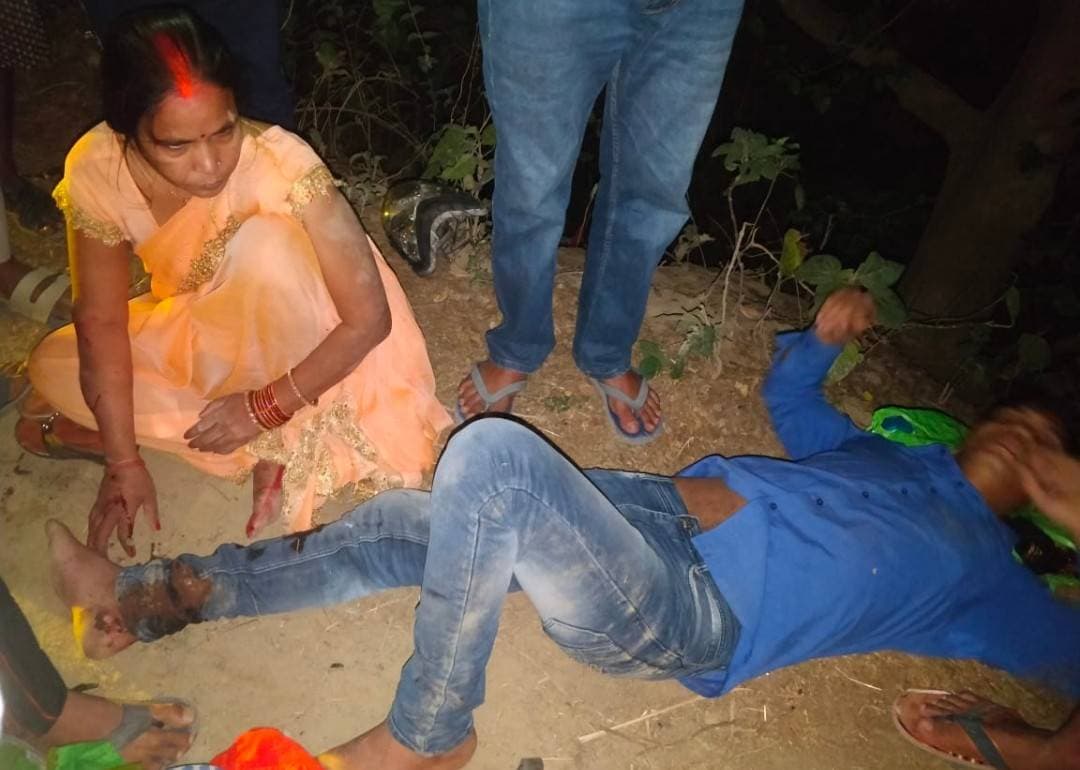 मार्ग दुर्घटना में युवक घायल, गंभीर गगहा गोरखपुर बांसगांव संदेश गगहा क्षेत्र