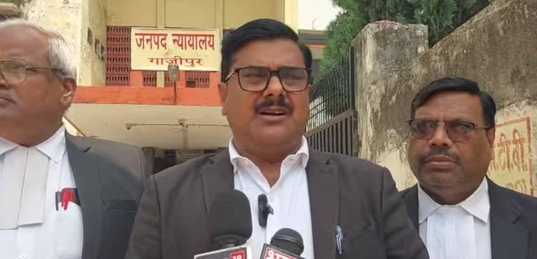 गाजीपुर कोडीन कफ सिरप कांड का मुख्‍य आरोपी शुभम सिंह ने कोर्ट