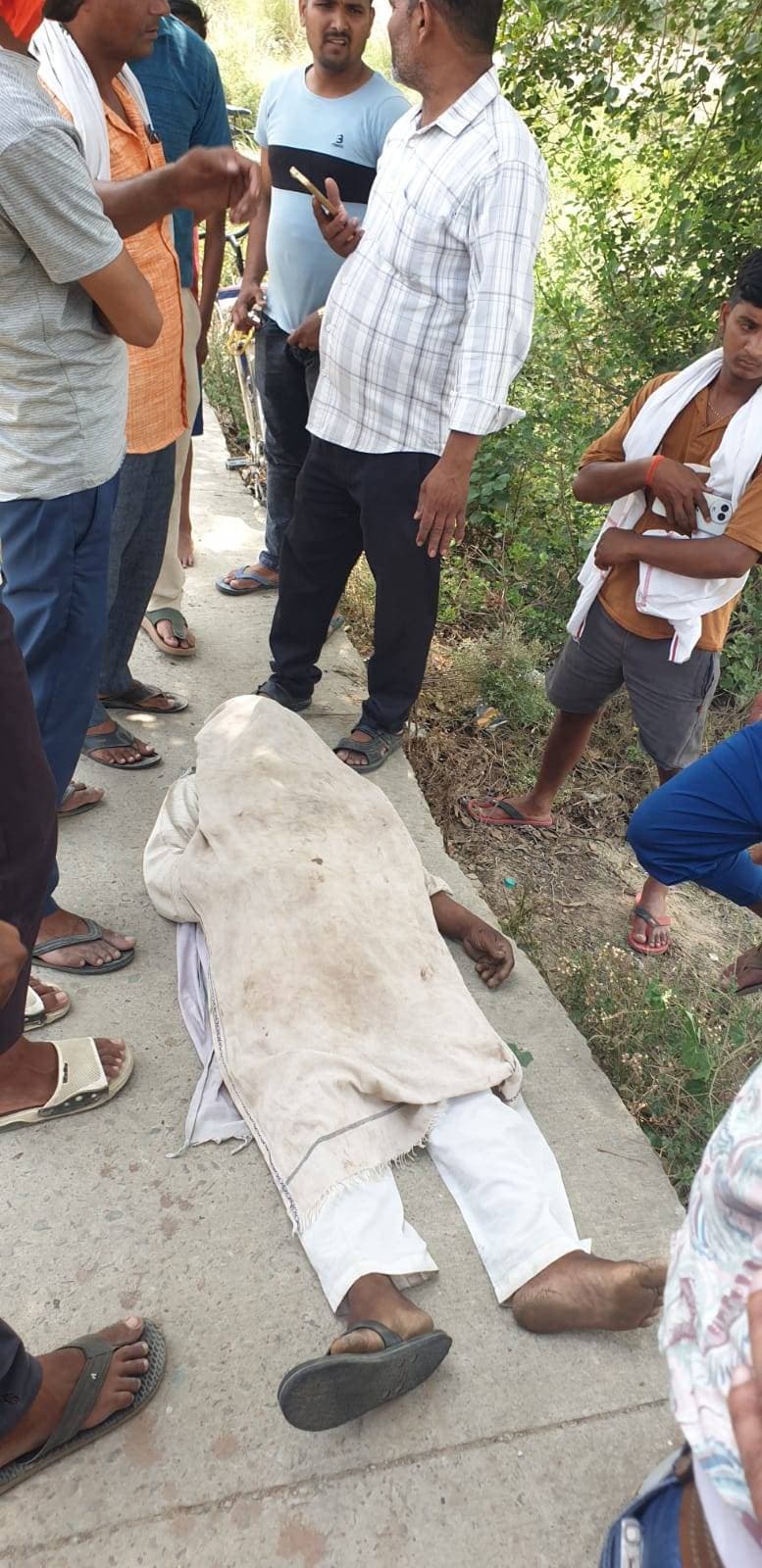 *मौत का फंदा बनी जर्जर पुलिया, साइकिल सवार अधेड़ की गई जान*