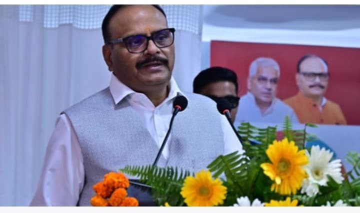लखनऊ नशीला इंजेक्शन लगाकर मरीज से दुष्कर्म, डॉक्टर निलंबित, डिप्टी सीएम ने