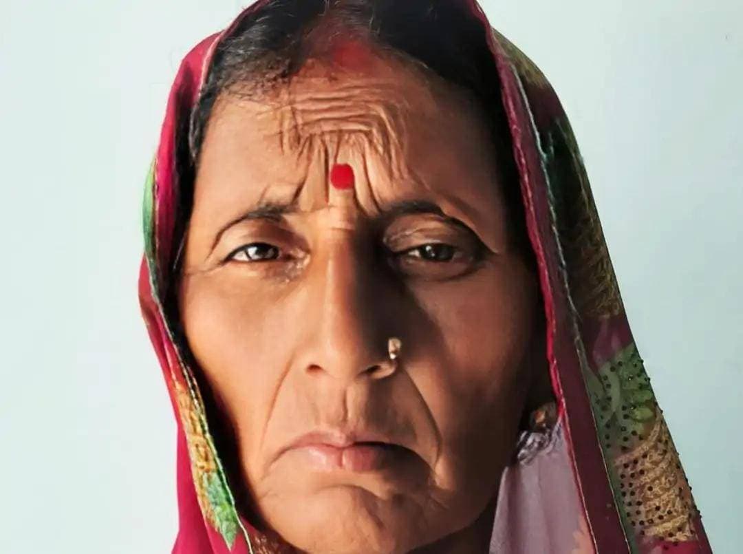 बिजली की चपेट में आने से महिला की मौत