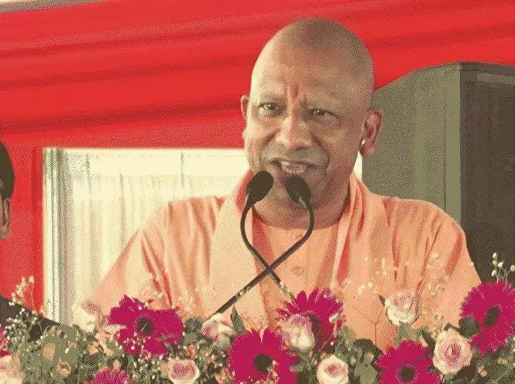 बांसगांव संदेश रुद्रपुर देवरिया पहुंचे मुख्यमंत्री योगी आदित्यनाथ, 456.38 करोड़ की 106