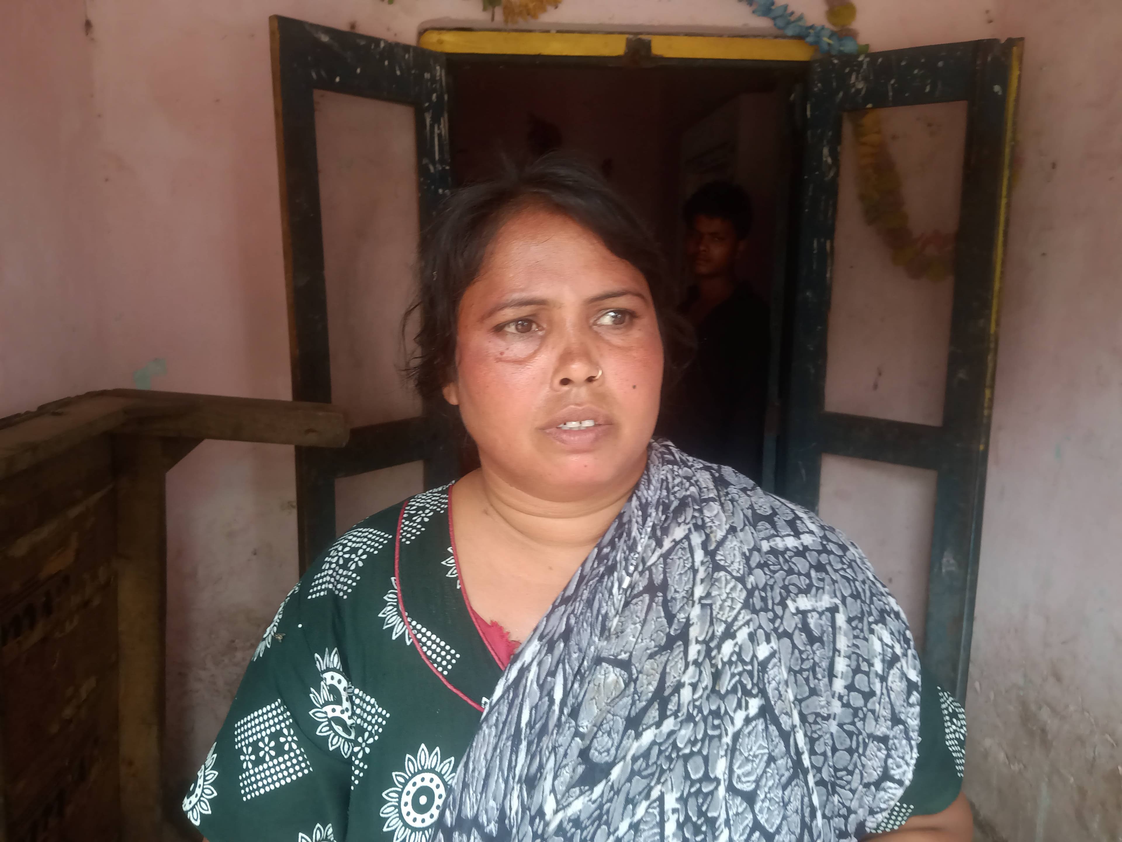 चौरी चौरा के सरैया कालोनी में लूट संदिग्ध उठाए गए