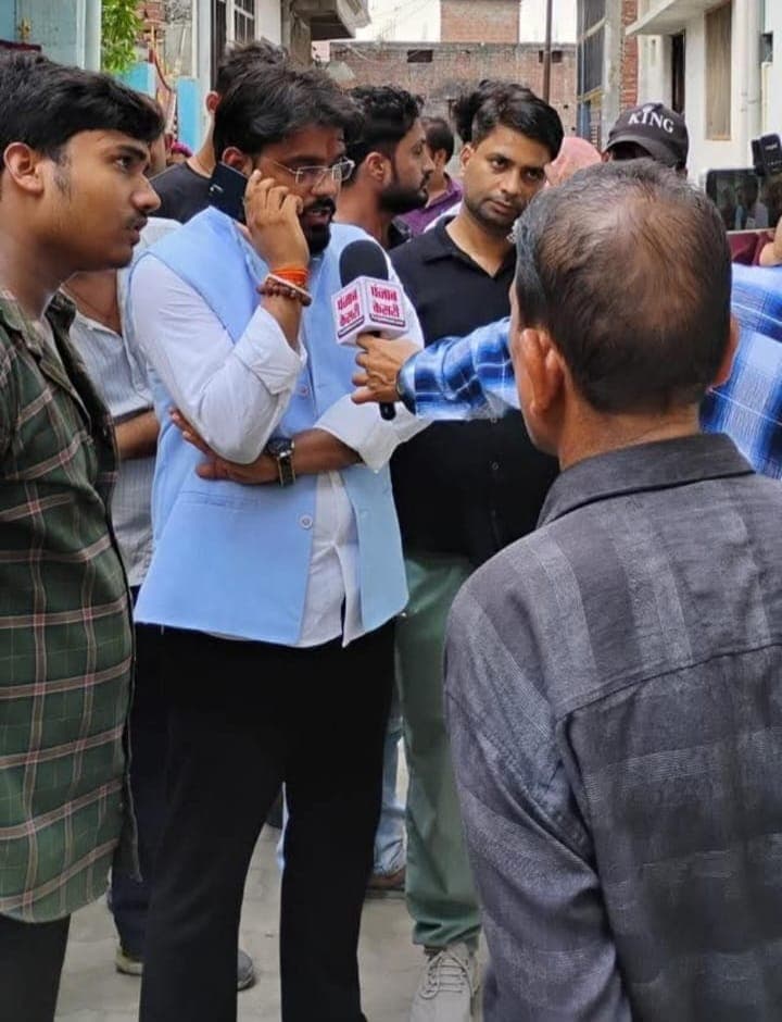 5 साल के अंशुमान की हत्या से उबल पड़ा सहजनवा, सुप्रीम कोर्ट के अधिवक्ता प्रशांत त्रिपाठी बोले– दोषी को मिले कठोरतम सजा