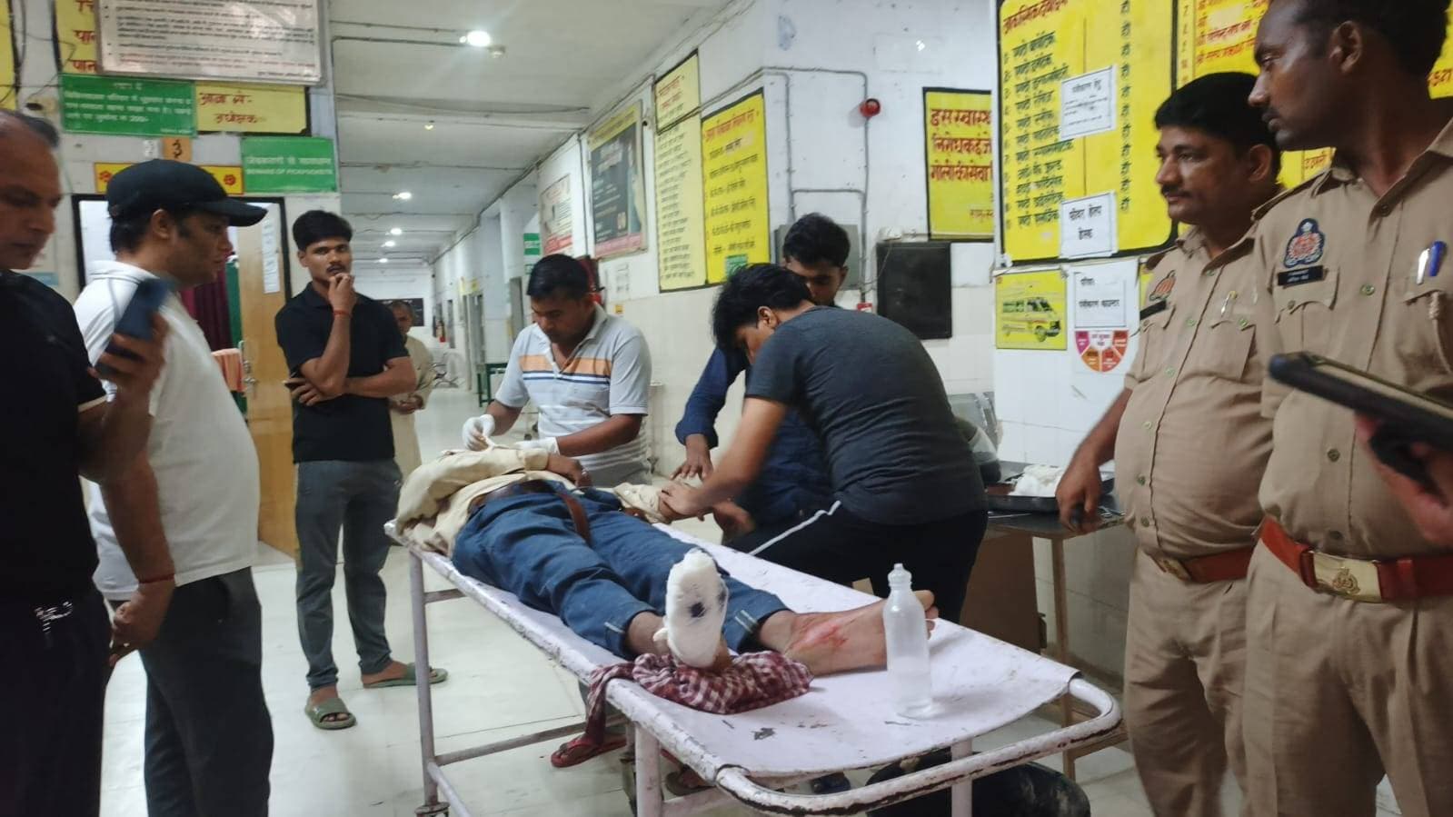 *सुल्तानपुर ब्रेकिंग* दो बाइकों की आमने-सामने भिड़ंत,शिक्षक गंभीर।अखण्डनगर थाना क्षेत्र में कादीपुर-अखण्डनगर