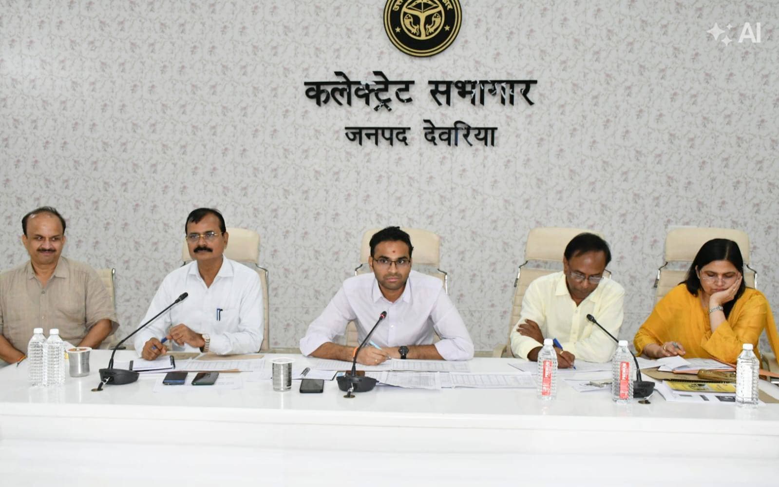 बांसगांव संदेश बरहज डीएम ने जिला स्वास्थ्य समिति की बैठक में स्वास्थ्य