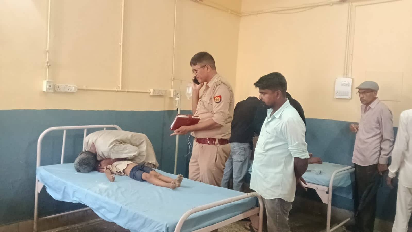 खेत में लगे झटका मशीन की तार की चपेट में आने से