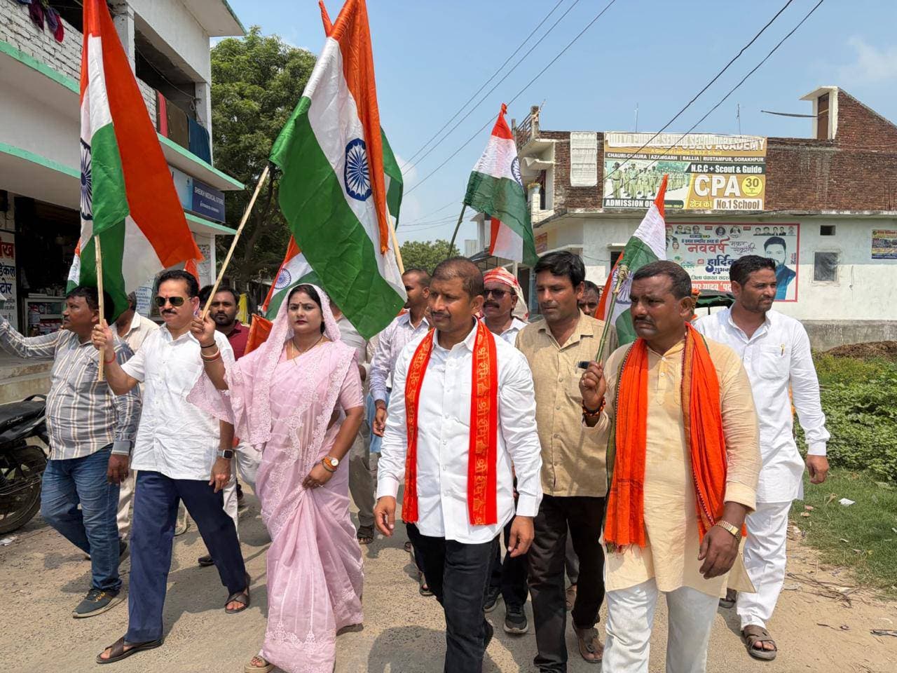 तिरंगा यात्रा में दिखा देशभक्ति का जोश, भारत माता के जयकारों से गूंजा विसुनपुरा