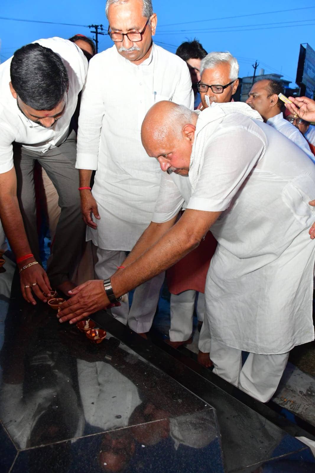 बांसगांव संदेश बरहज .स्वतंत्रता दिवस की पूर्व संध्या एवं विभाजन विभीषिका स्मृति दिवस पर अमर