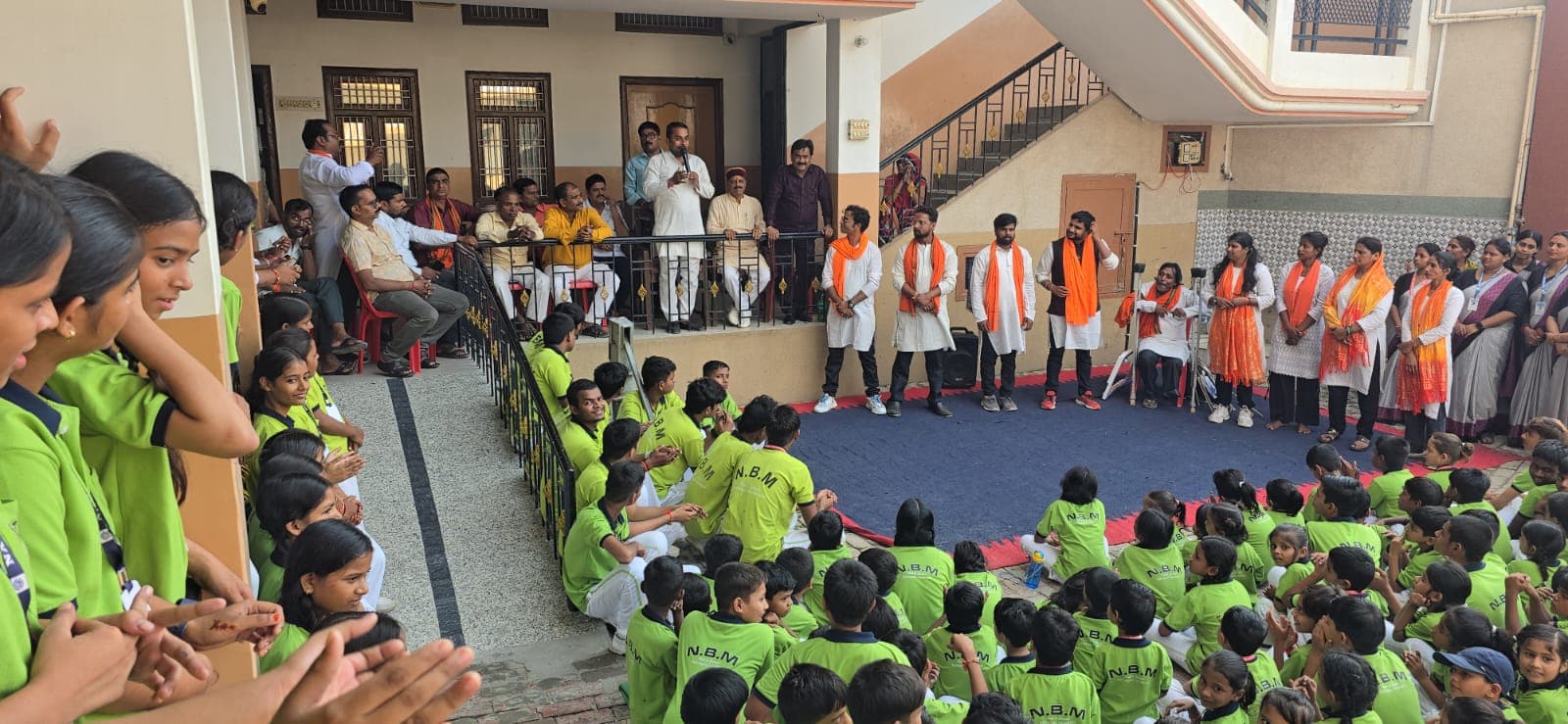 सेवा संकल्प अभियान में नुक्कड़ नाटक से जनकल्याणकारी योजनाओं का संदेश